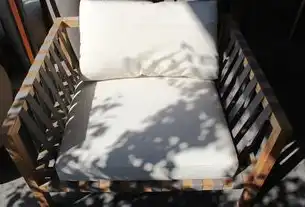 两个房间的电脑怎么用一个网，如何在家实现两人共用一台主机，打造家庭网吧的解决方案