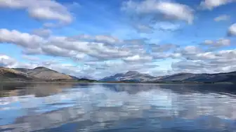 云主机和云桌面的用途和区别,云主机与云桌面,技术架构与应用场景的深度解析与对比